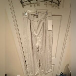NWT Lululemon Pleat-Front High-Rise Trouser Regular Bone Size 14 Inseam 32”